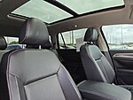 Used 2021 Volkswagen Atlas 2021.5 3.6L V6 SE W/TECHNOLOGY R-LINE FWD in FORT PIERCE, FLORIDA (Photo 11)