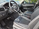 Used 2021 Volkswagen Atlas 2021.5 3.6L V6 SE W/TECHNOLOGY R-LINE FWD in FORT PIERCE, FLORIDA (Photo 26)