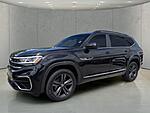 Used 2021 Volkswagen Atlas 2021.5 3.6L V6 SE W/TECHNOLOGY R-LINE FWD in FORT PIERCE, FLORIDA (Photo 7)