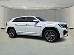 Used 2024 Volkswagen Atlas Cross Sport 2.0T SEL R-LINE 4MOTION in FORT PIERCE, FLORIDA (Photo 1)