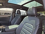 Used 2024 Volkswagen Atlas Cross Sport 2.0T SEL R-LINE 4MOTION in FORT PIERCE, FLORIDA (Photo 22)