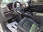 Used 2024 Volkswagen Atlas Cross Sport 2.0T SEL R-LINE 4MOTION in FORT PIERCE, FLORIDA (Photo 24)