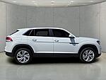 Used 2020 Volkswagen Atlas Cross Sport 3.6L V6 SEL FWD in FORT PIERCE, FLORIDA (Photo 2)