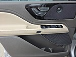 Used 2022 LINCOLN AVIATOR RESERVE AWD in FORT PIERCE, FLORIDA (Photo 27)