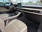 Used 2022 LINCOLN AVIATOR RESERVE AWD in FORT PIERCE, FLORIDA (Photo 9)