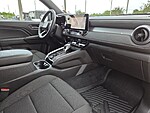 Used 2025 CHEVROLET COLORADO 2WD CREW CAB LT in FORT PIERCE, FLORIDA (Photo 9)