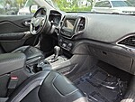 Used 2020 JEEP CHEROKEE LATITUDE PLUS FWD in FORT PIERCE, FLORIDA (Photo 14)