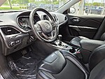 Used 2020 JEEP CHEROKEE LATITUDE PLUS FWD in FORT PIERCE, FLORIDA (Photo 29)