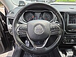 Used 2020 JEEP CHEROKEE LATITUDE PLUS FWD in FORT PIERCE, FLORIDA (Photo 32)