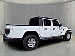 Used 2022 JEEP GLADIATOR SPORT S 4X4 in FORT PIERCE, FLORIDA (Photo 4)