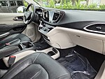 Used 2018 CHRYSLER PACIFICA TOURING L FWD in FORT PIERCE, FLORIDA (Photo 14)