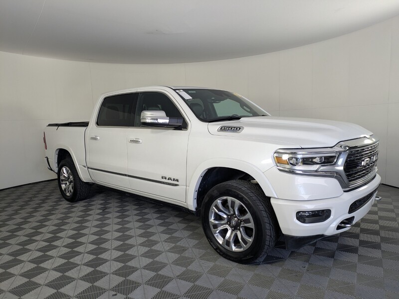 Used 2022 RAM 1500 LIMITED 4X4 CREW CAB 5'7
