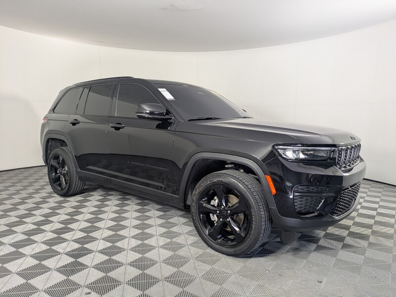 Used 2024 JEEP GRAND CHEROKEE ALTITUDE X 4X2 in WEST PALM BEACH, FLORIDA
