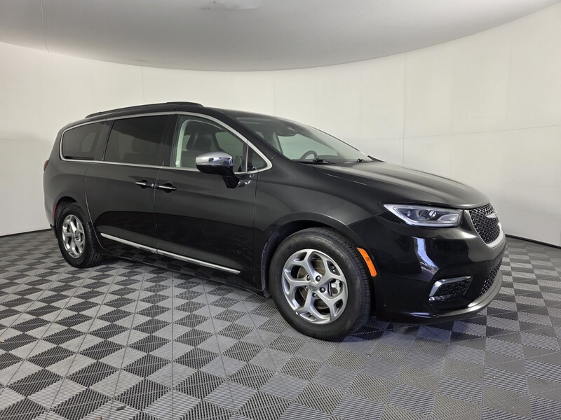 Used 2023 CHRYSLER PACIFICA LIMITED FWD in WEST PALM BEACH, FLORIDA
