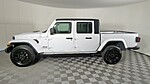Used 2023 JEEP GLADIATOR OVERLAND 4X4 *LTD AVAIL* in WEST PALM BEACH, FLORIDA (Photo 8)