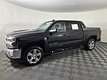 Used 2017 CHEVROLET SILVERADO 1500 2WD CREW CAB 143.5