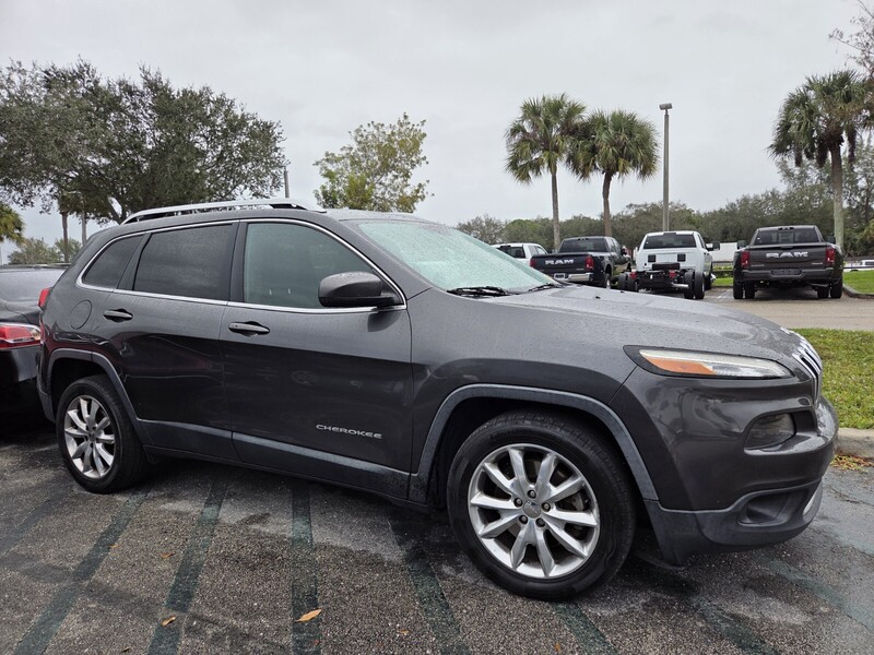 Used 2015 JEEP CHEROKEE LIMITED in WEST PALM BEACH, FLORIDA