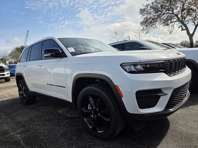 Used 2023 JEEP GRAND CHEROKEE ALTITUDE in WEST PALM BEACH, FLORIDA