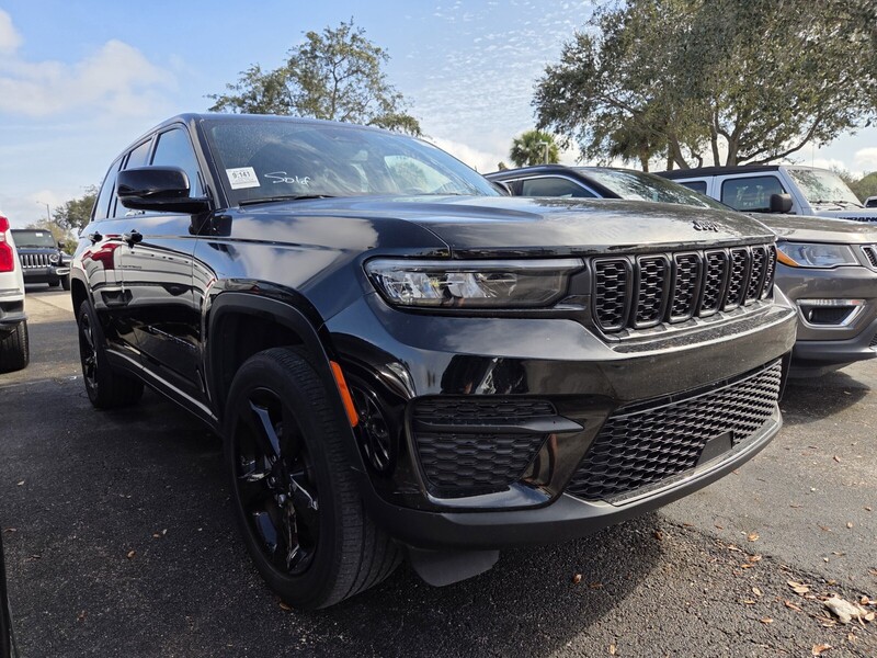 Used 2023 JEEP GRAND CHEROKEE ALTITUDE in WEST PALM BEACH, FLORIDA