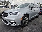 Used 2024 CHRYSLER PACIFICA LIMITED in WEST PALM BEACH, FLORIDA (Photo 3)