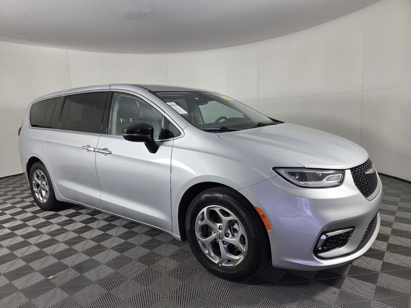 Used 2024 CHRYSLER PACIFICA LIMITED FWD in WEST PALM BEACH, FLORIDA
