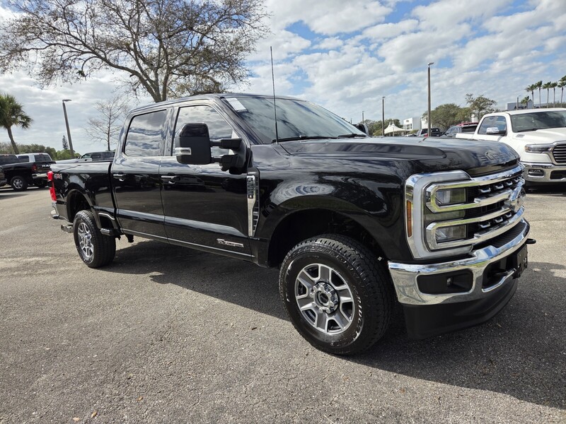 Used 2024 FORD F-250 LARIAT 4WD CREW CAB 6.75' BOX in WEST PALM BEACH, FLORIDA