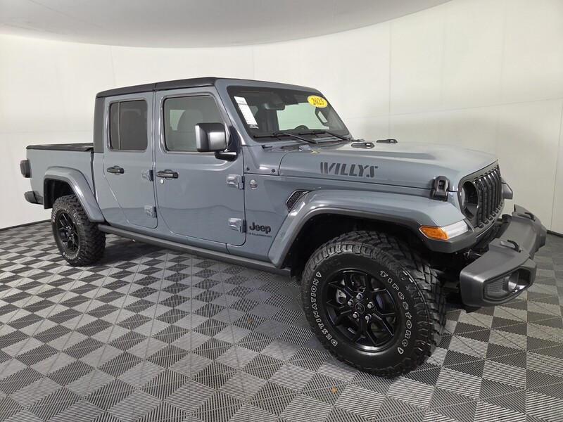Used 2025 JEEP GLADIATOR WILLYS 4X4 in WEST PALM BEACH, FLORIDA