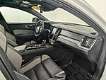 Used 2020 VOLVO V60 T5 FWD R-DESIGN in WEST PALM BEACH, FLORIDA (Photo 33)