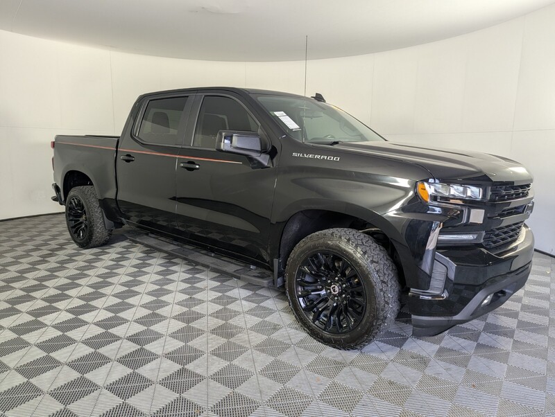 Used 2020 CHEVROLET SILVERADO 1500 2WD CREW CAB 147