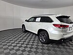 Used 2019 TOYOTA HIGHLANDER SE V6 AWD in WEST PALM BEACH, FLORIDA (Photo 9)