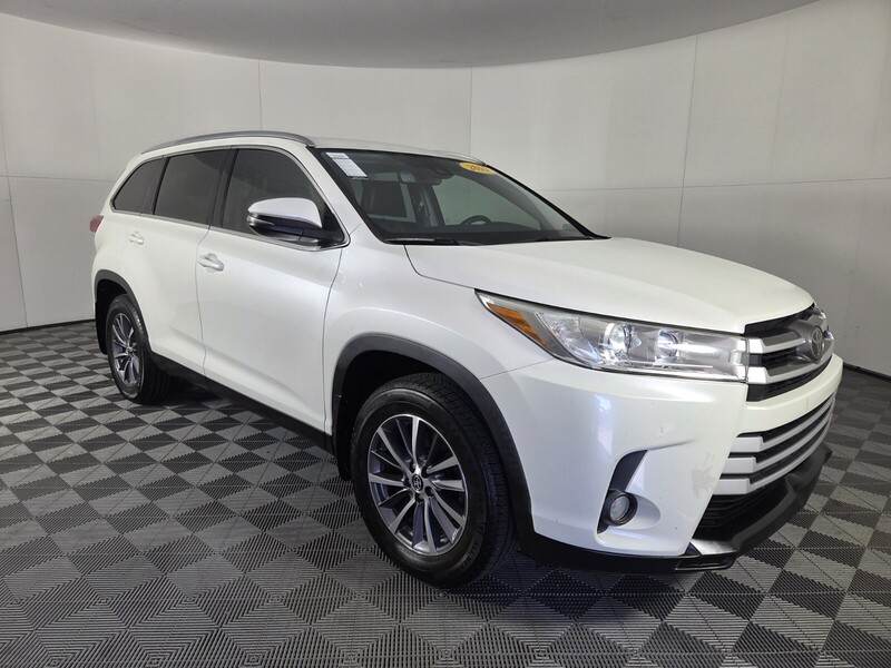 Used 2019 TOYOTA HIGHLANDER SE V6 AWD in WEST PALM BEACH, FLORIDA