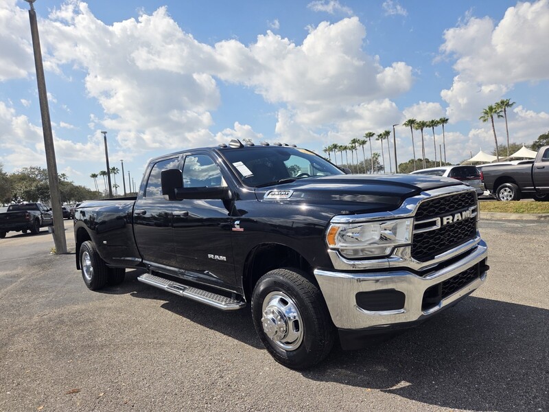 Used 2022 RAM 3500 TRADESMAN 4X4 CREW CAB 8' BOX in WEST PALM BEACH, FLORIDA