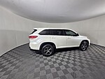 Used 2019 TOYOTA HIGHLANDER LE I4 FWD in WEST PALM BEACH, FLORIDA (Photo 6)