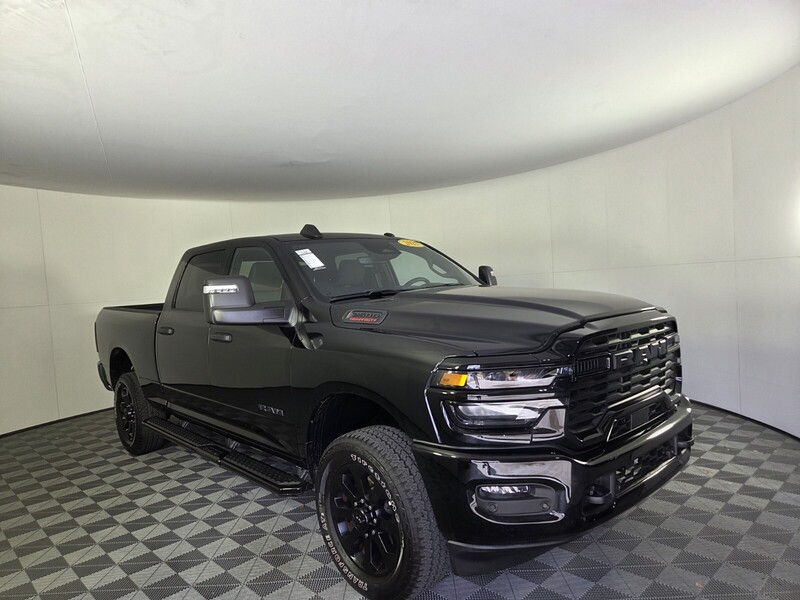 Used 2025 RAM 2500 BIG HORN 4X4 CREW CAB 6'4