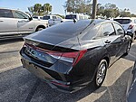 Used 2021 HYUNDAI ELANTRA SE in WEST PALM BEACH, FLORIDA (Photo 5)