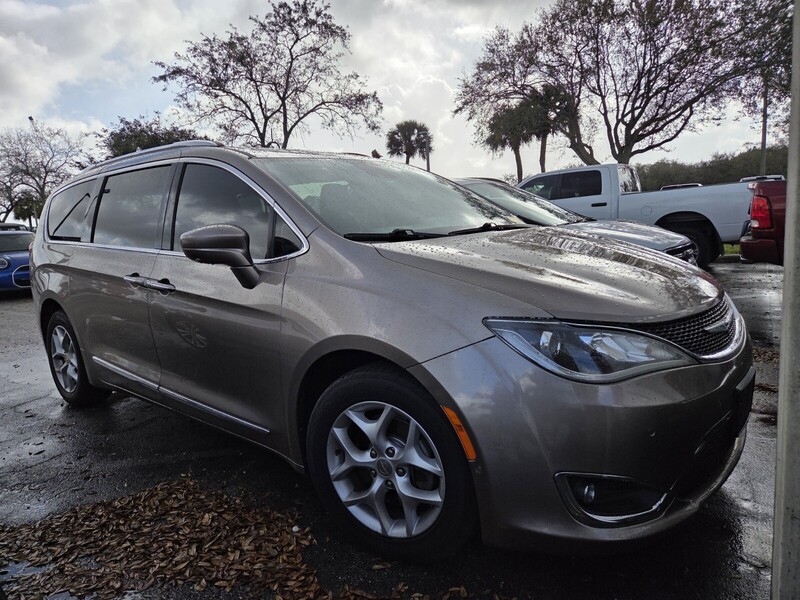 Used 2018 CHRYSLER PACIFICA TOURING L PLUS in WEST PALM BEACH, FLORIDA