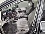 Used 2018 CHRYSLER PACIFICA TOURING L PLUS FWD in WEST PALM BEACH, FLORIDA (Photo 11)