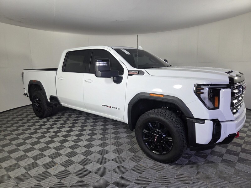 Used 2025 GMC SIERRA 2500 4WD CREW CAB 159
