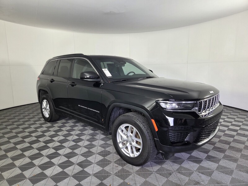 Used 2025 JEEP GRAND CHEROKEE LAREDO X 4X4 in WEST PALM BEACH, FLORIDA