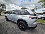 Used 2025 JEEP GRAND CHEROKEE ALTITUDE in WEST PALM BEACH, FLORIDA (Photo 4)