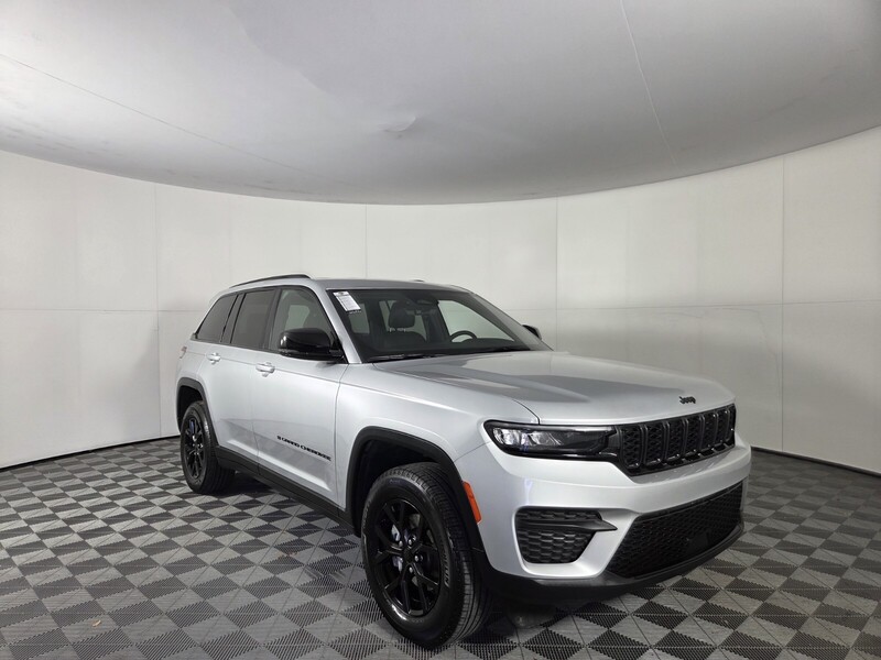 Used 2025 JEEP GRAND CHEROKEE ALTITUDE 4X4 in WEST PALM BEACH, FLORIDA