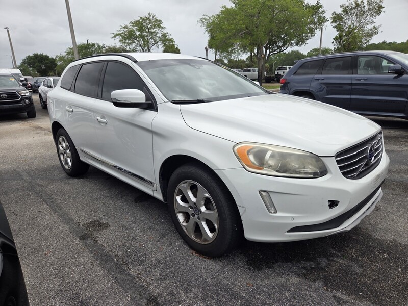 Used 2016 VOLVO XC60 T5 DRIVE-E in WEST PALM BEACH, FLORIDA