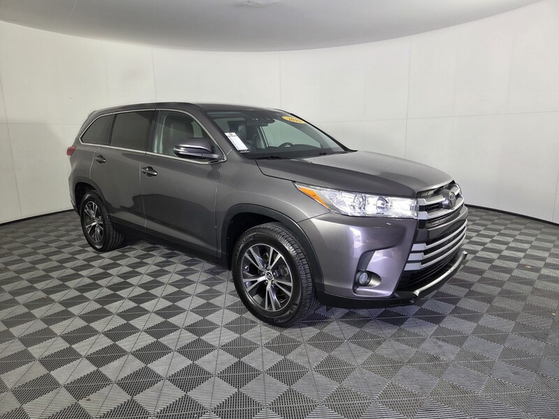 Used 2019 TOYOTA HIGHLANDER LE PLUS V6 FWD in WEST PALM BEACH, FLORIDA