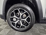 Used 2025 JEEP COMPASS LIMITED 4X4 in WEST PALM BEACH, FLORIDA (Photo 10)