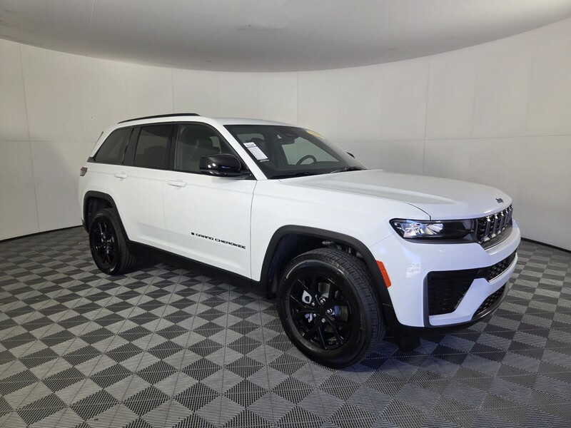Used 2026 JEEP GRAND CHEROKEE LAREDO ALTITUDE 4X2 in WEST PALM BEACH, FLORIDA