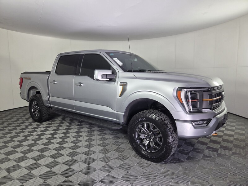 Used 2023 FORD F-150 XL 4WD SUPERCREW 5.5' BOX in WEST PALM BEACH, FLORIDA