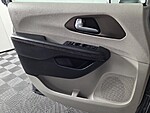 Used 2017 CHRYSLER PACIFICA TOURING-L FWD in WEST PALM BEACH, FLORIDA (Photo 20)