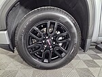 Used 2024 GMC SIERRA 1500 2WD CREW CAB 147