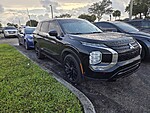 Used 2023 MITSUBISHI OUTLANDER SE BLACK EDITION in WEST PALM BEACH, FLORIDA (Photo 2)