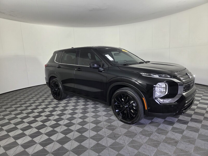 Used 2023 MITSUBISHI OUTLANDER SE BLACK EDITION FWD in WEST PALM BEACH, FLORIDA